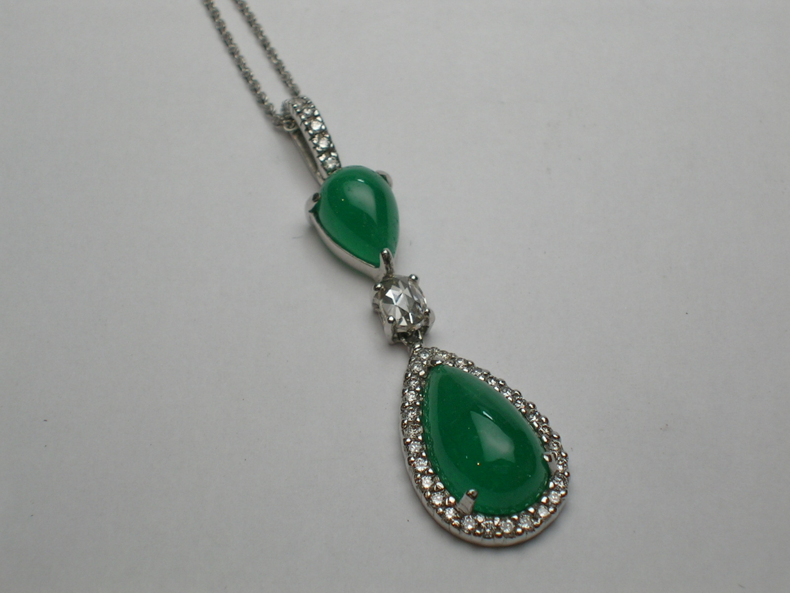 White 18 Karat Drop Pendant With 2=5.25Tw Cabachon Emeralds And 0.61Tw ...