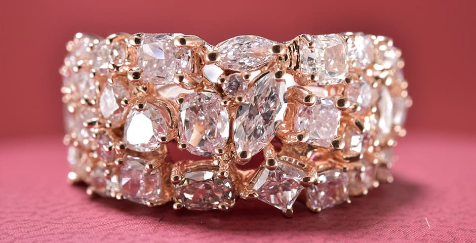 Rose 18 Karat Cluster Ring With 3.81Tw Various Shapes F/G Vs1 Natural Pink Diamonds